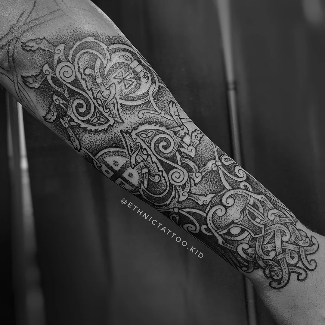 Tatuajes celtas, skoll, hati, odín, huggin, muggin