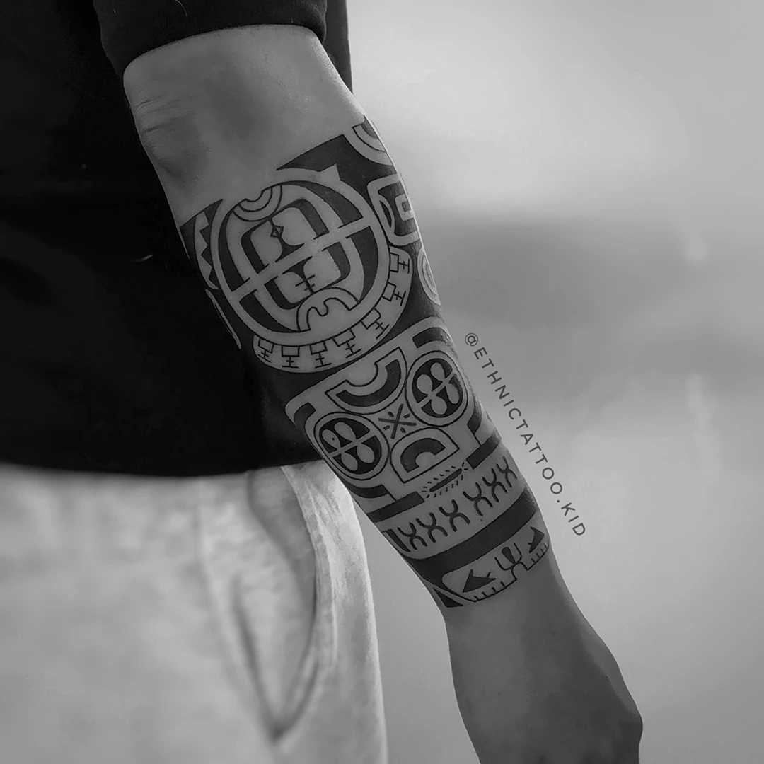 Tatuaje maorí, samoano, marquesano, tahitiano en Ajalvir, Madrid